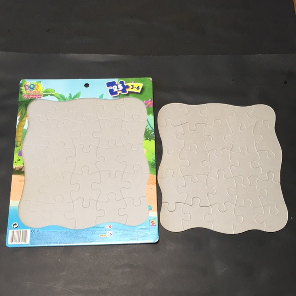 Mattel Dora the Explorer 25 Piece Puzzle w Frame - Picture 3 of 3